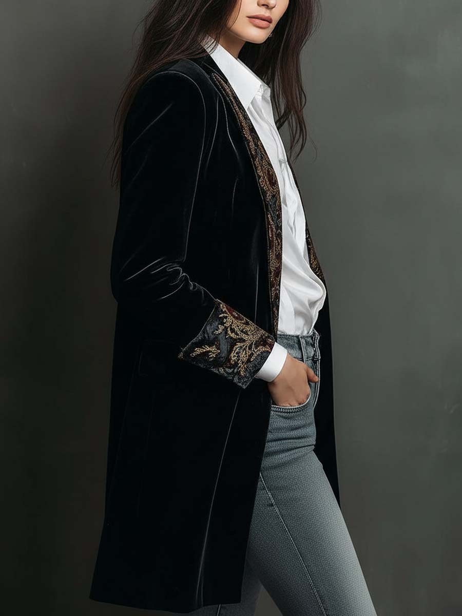 Julia | black blazer with baroque lapels