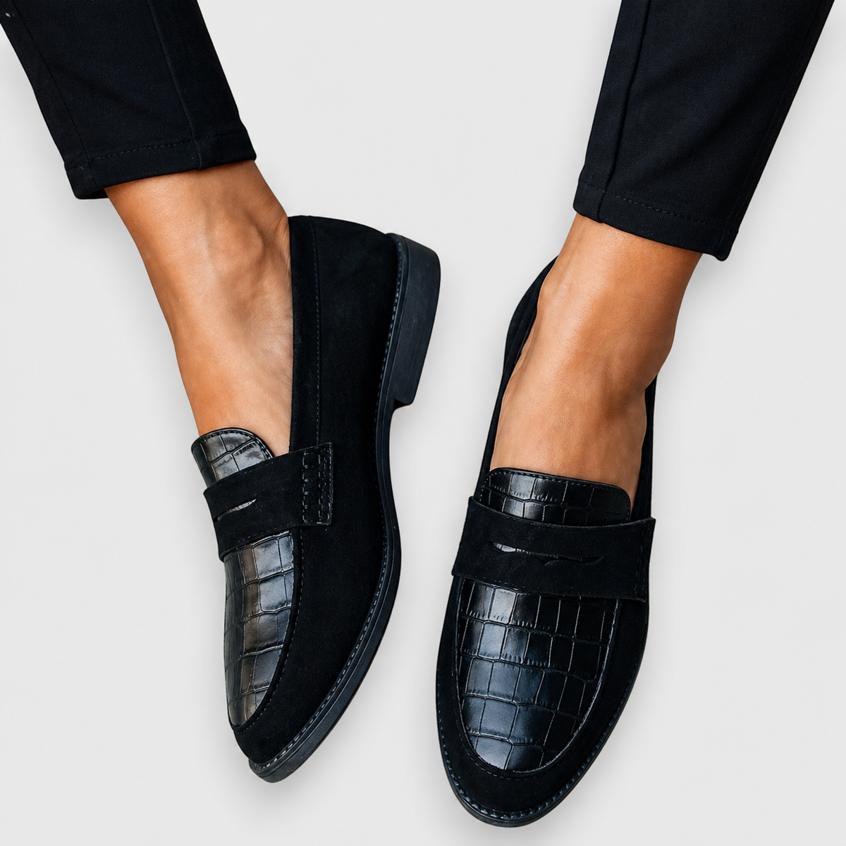 Johanna | Elegant Moccasins