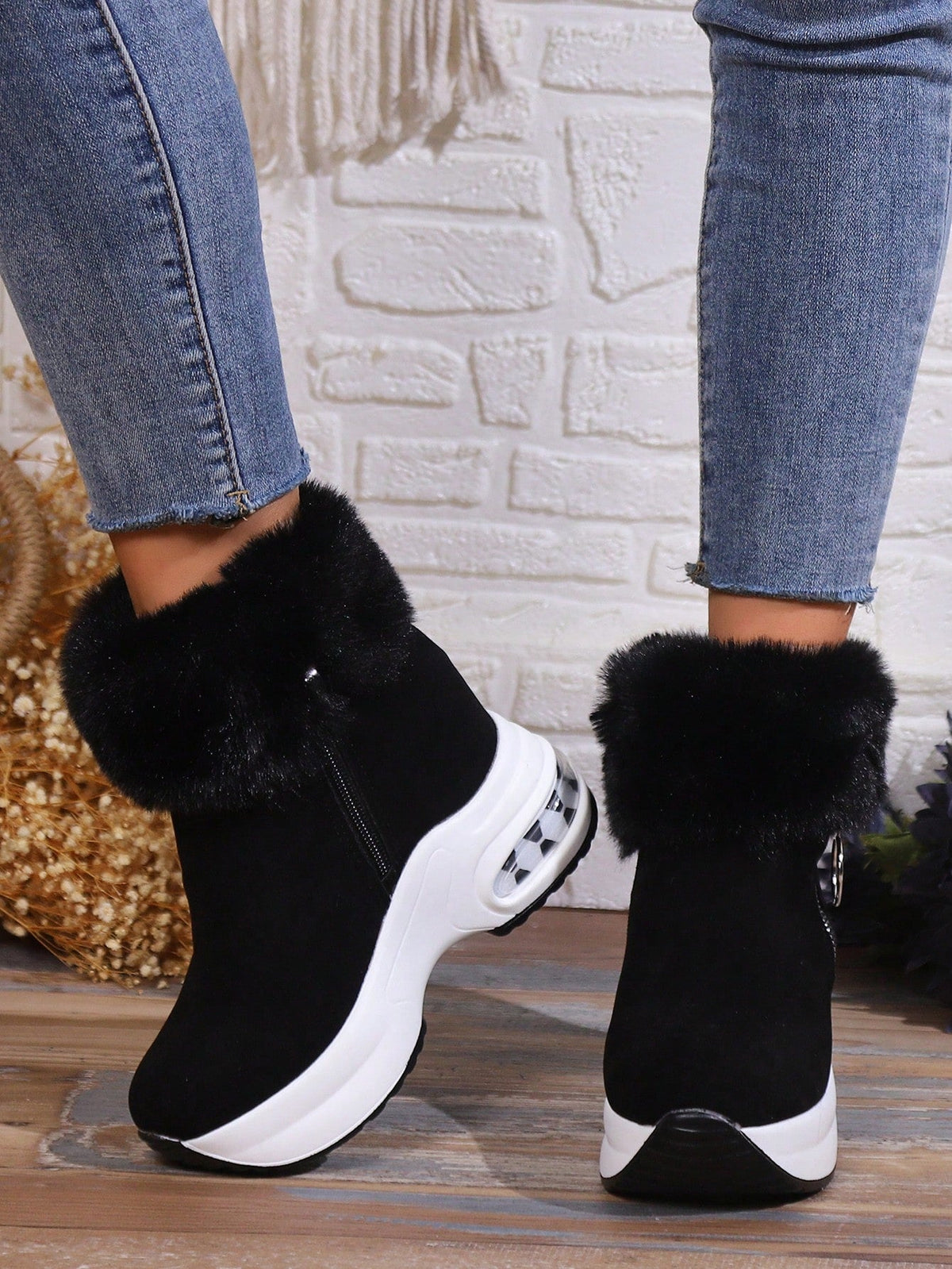 Noor™ | Comfortable Platform Boots with Faux Fur