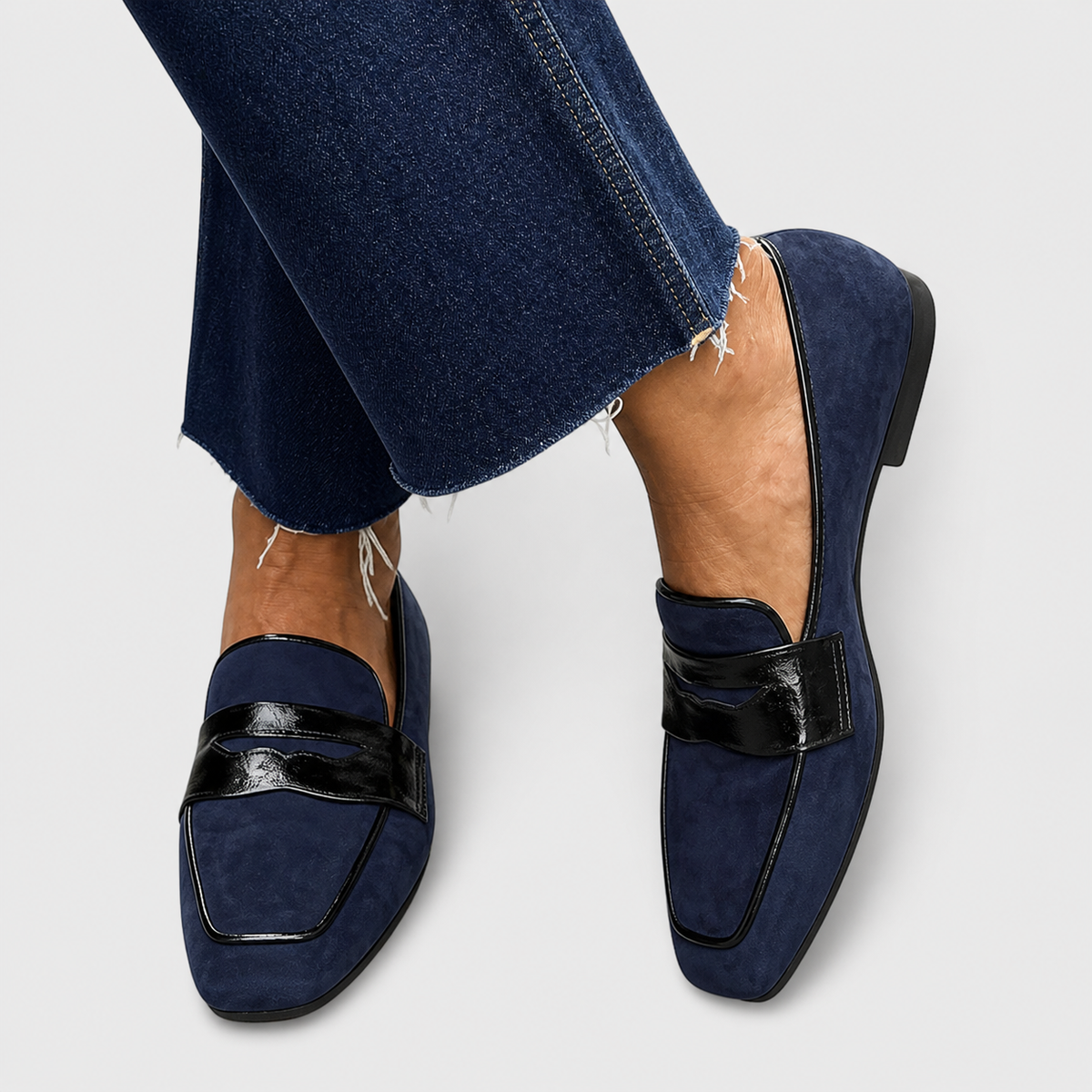 Veronika | Elegant Leather Moccasins