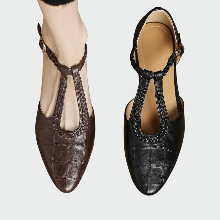Oblivia - Mary Jane shoes with pointed T-strap