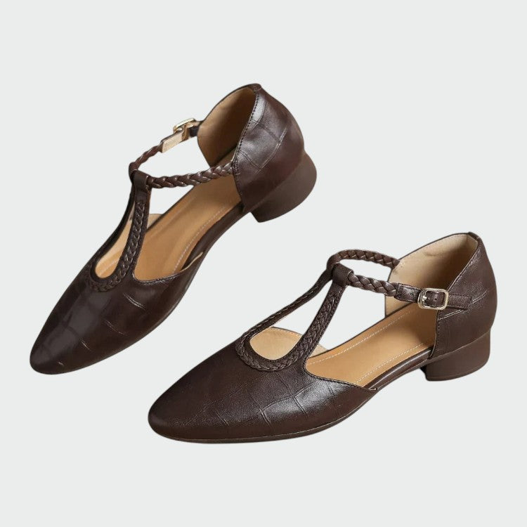 Oblivia - Mary Jane shoes with pointed T-strap