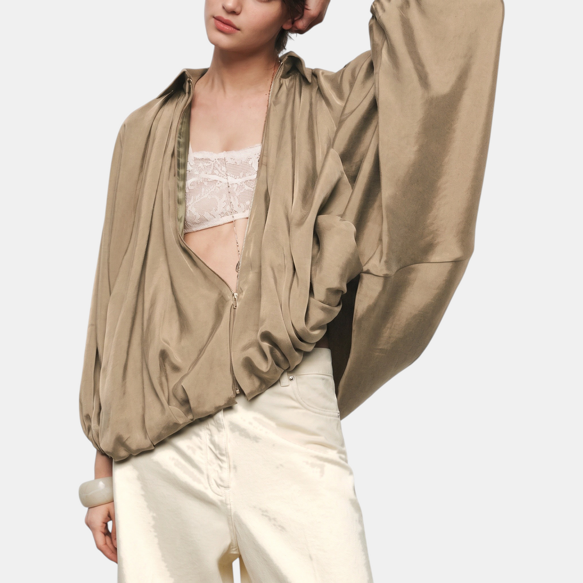 Women's Bomber Jacket with Balloon Sleeves and Zipper in Plus Size