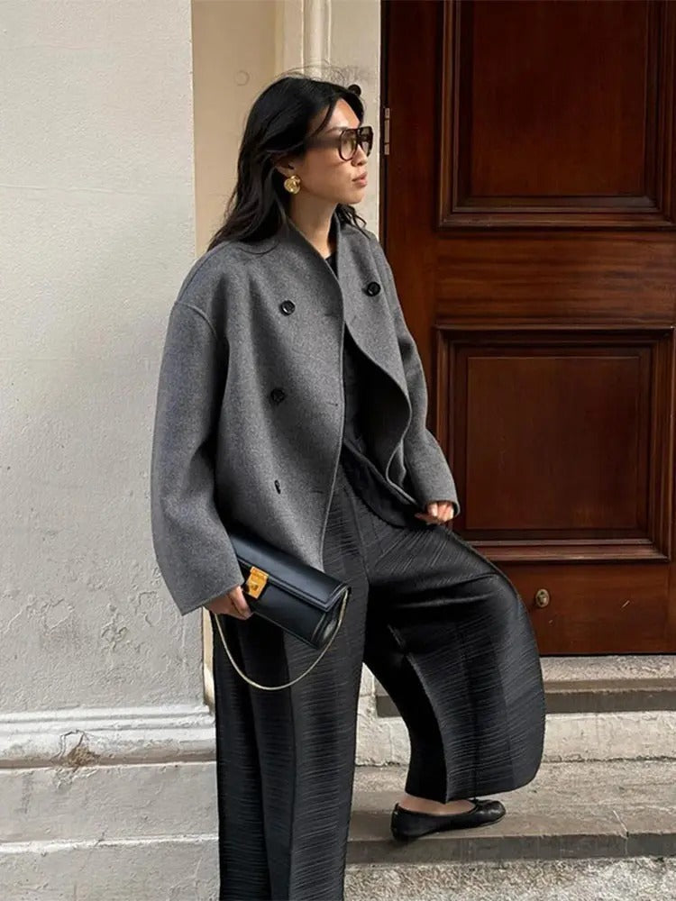 Zophia | Stylish Oversized Wool Coat with Buttons