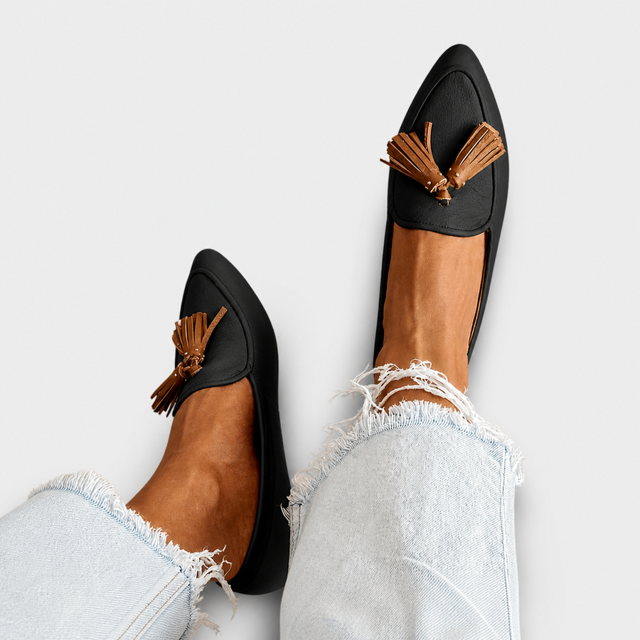 Elisabeth | Modern loafers with straps