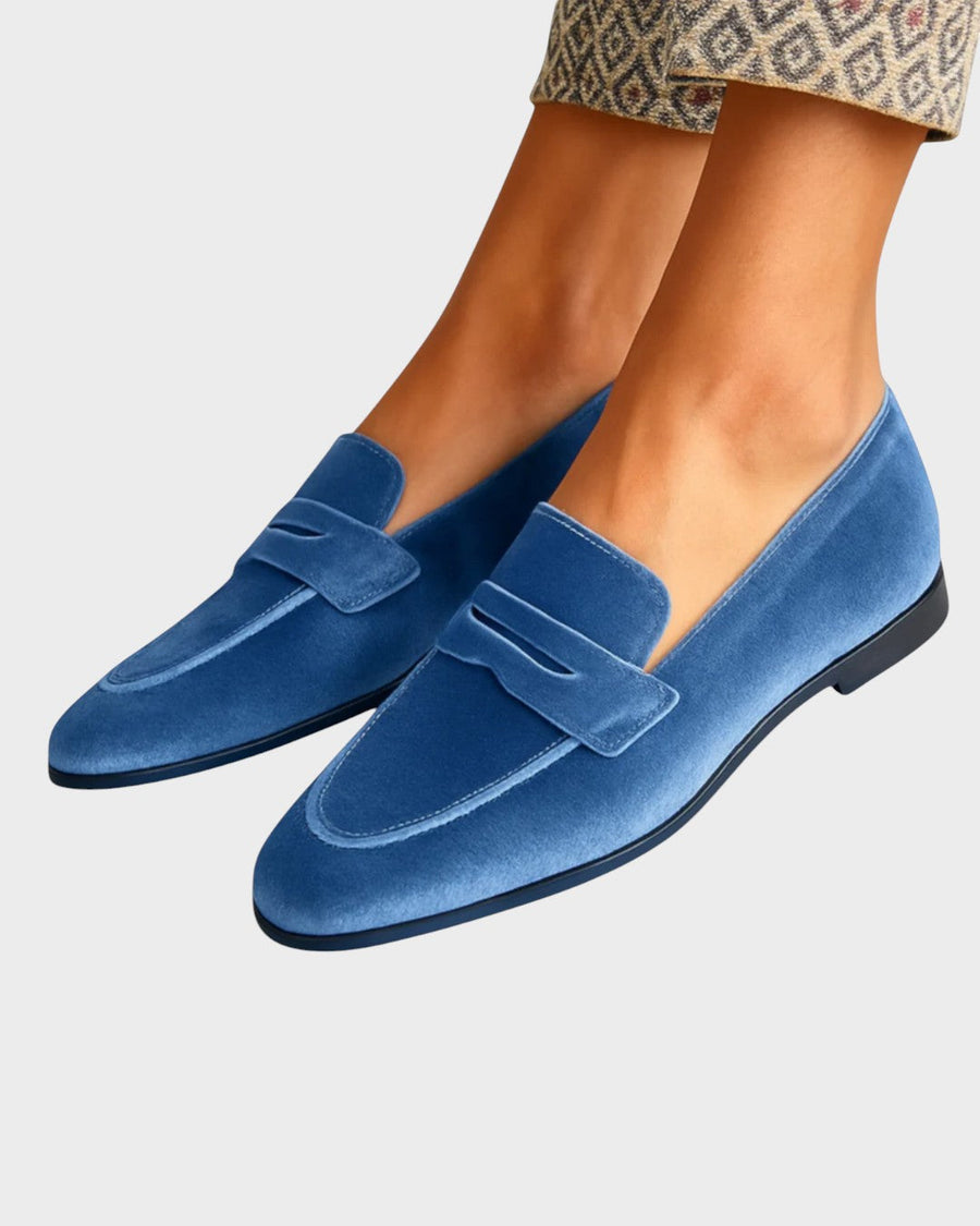 Elvíra™ | Soft Velvet Moccasins