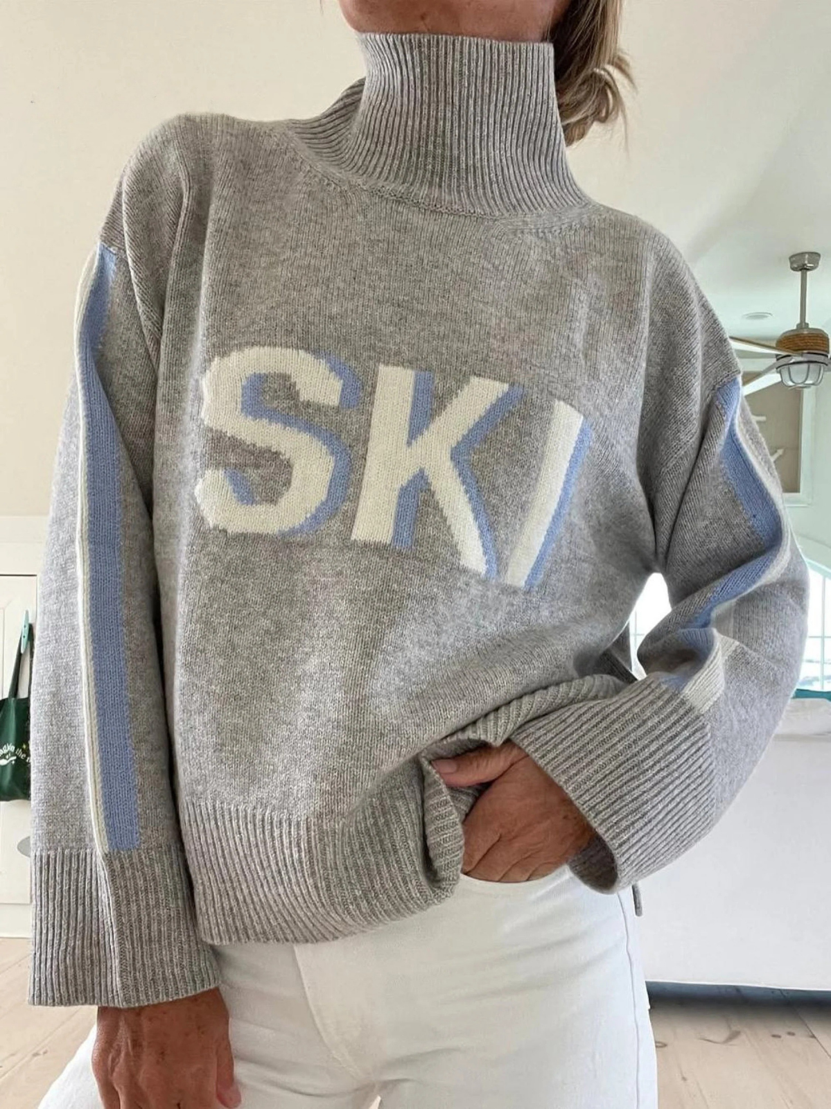 Corinne | Cozy Turtleneck Ski Sweater