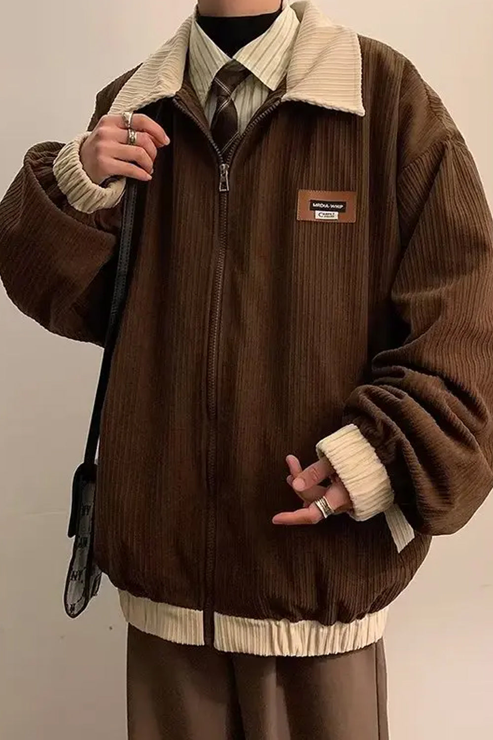 Yujohn | Retro Cord Jacket with Contrast Collar