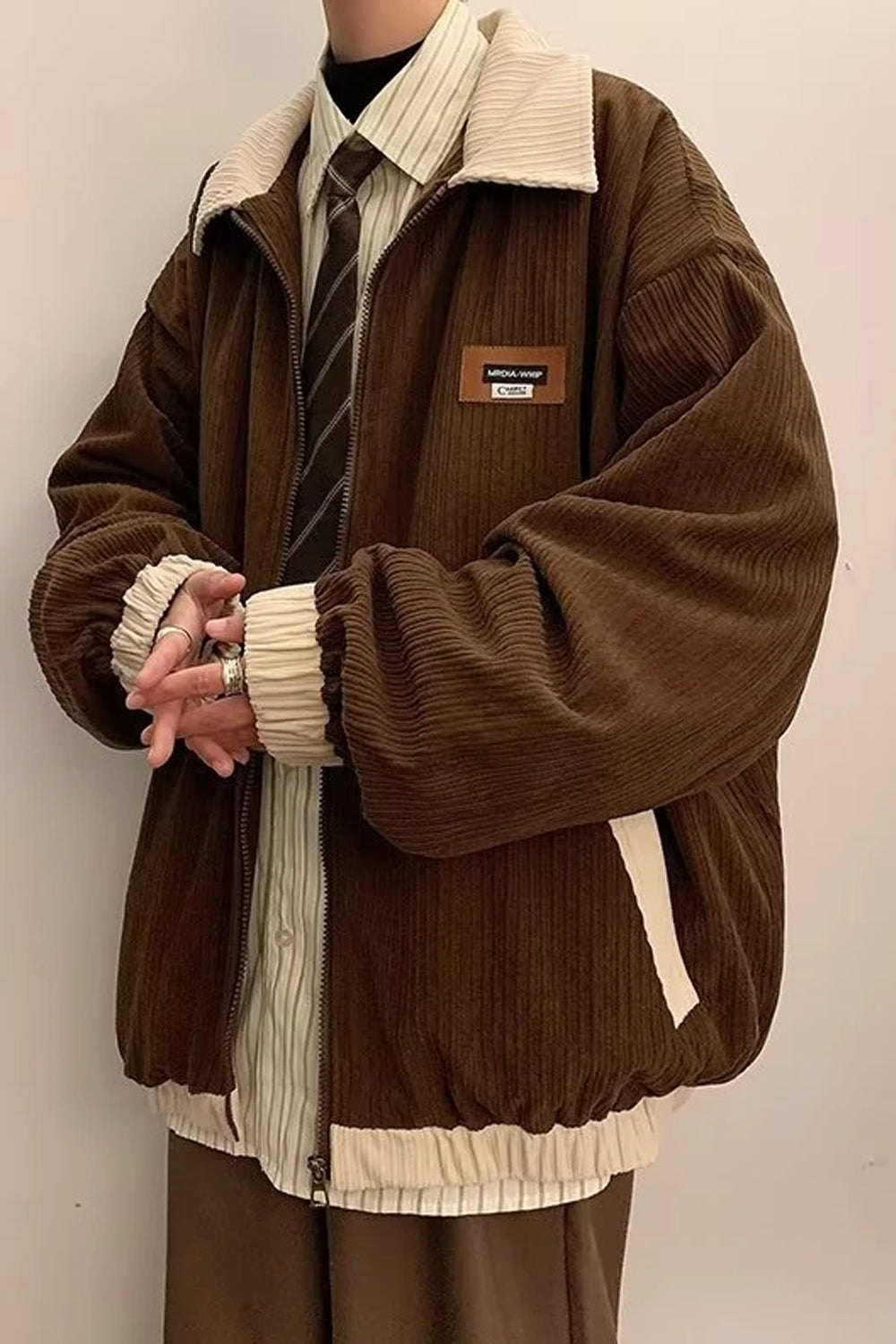 Yujohn | Retro Cord Jacket with Contrast Collar