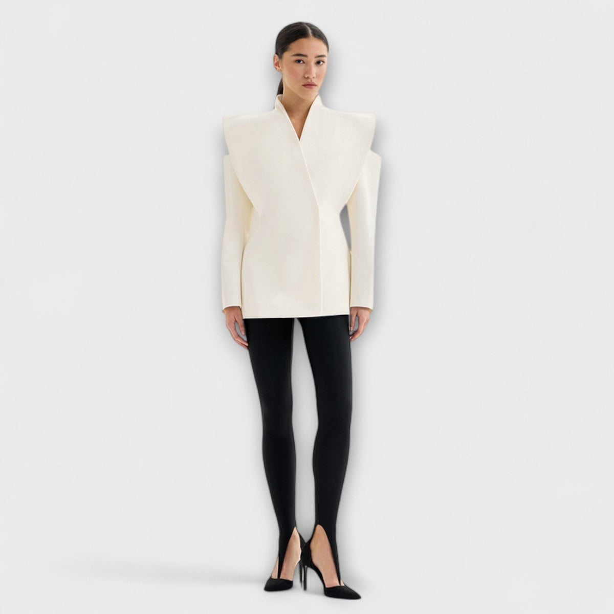 Valeria | Sculptural Shoulder Blazer