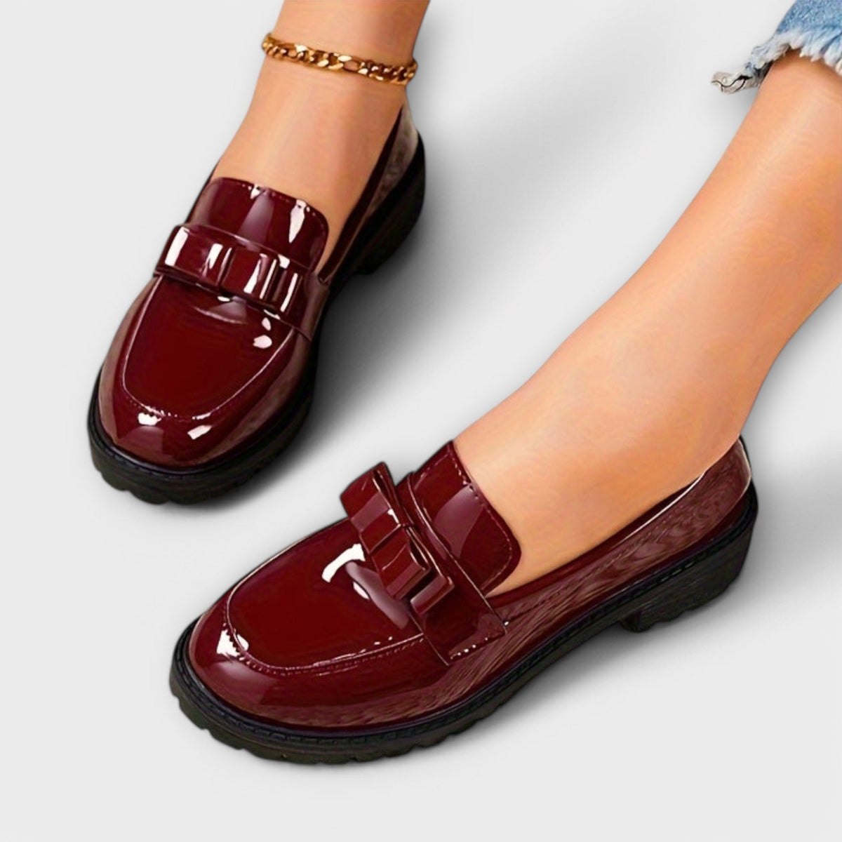 Zuzana ™ | Preppy Moccasins
