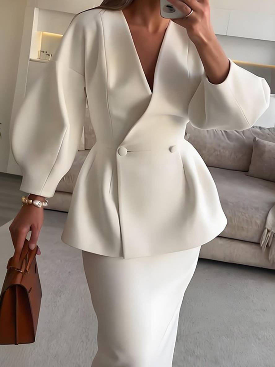 Calie | Elegant Vintage Set of Skirt and Jacket