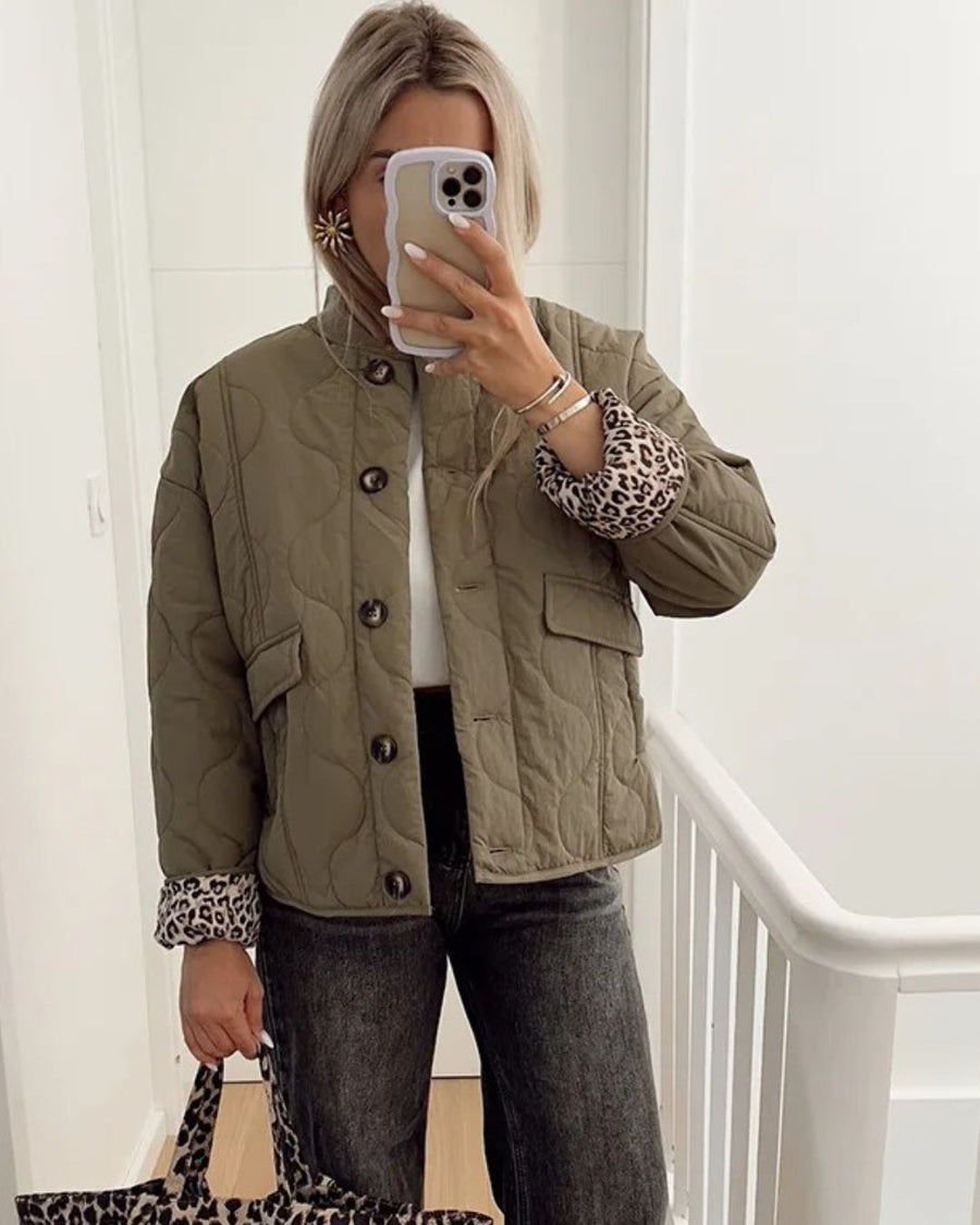 Yasmin™ | Trendy Jacket with Leopard Lining
