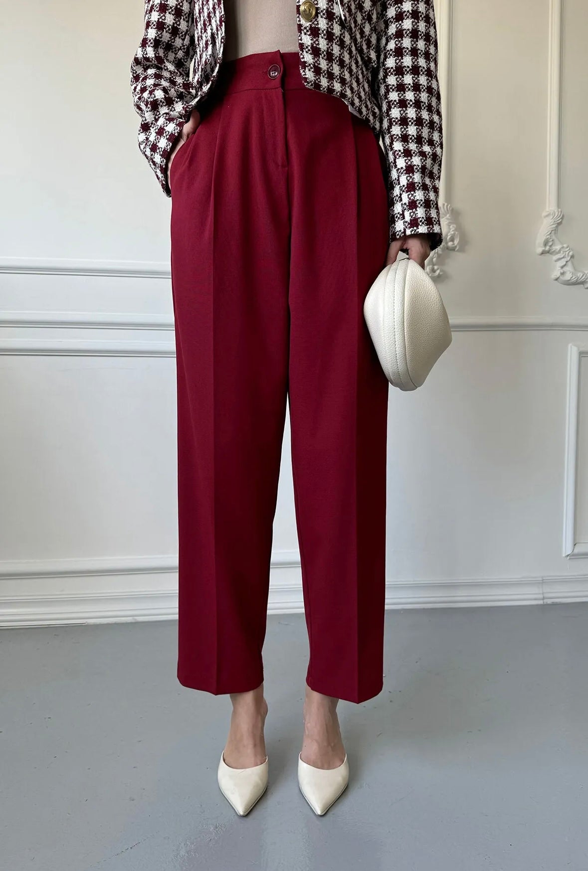Versatile Classic Slim-Fit Suit Pants