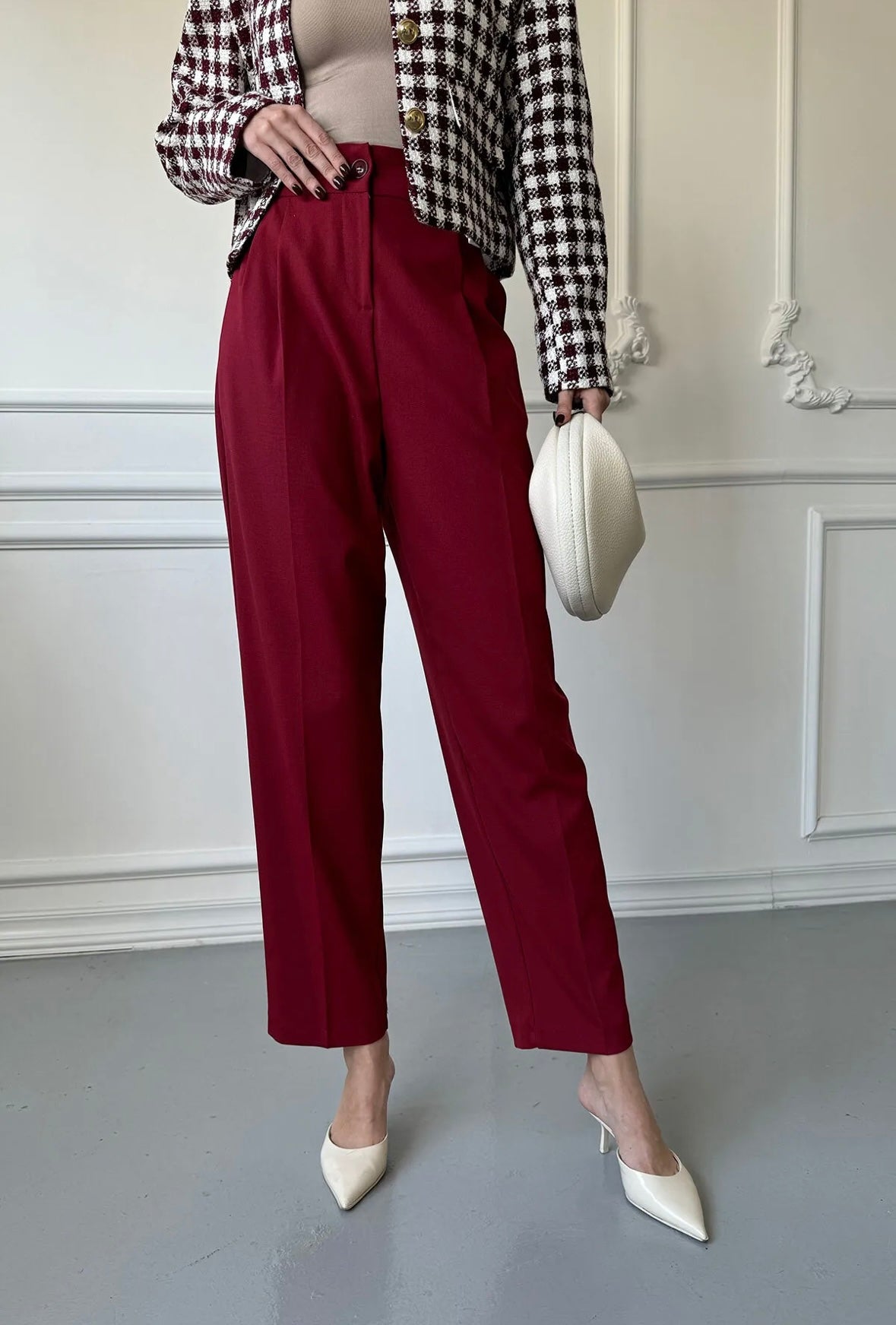 Versatile Classic Slim-Fit Suit Pants