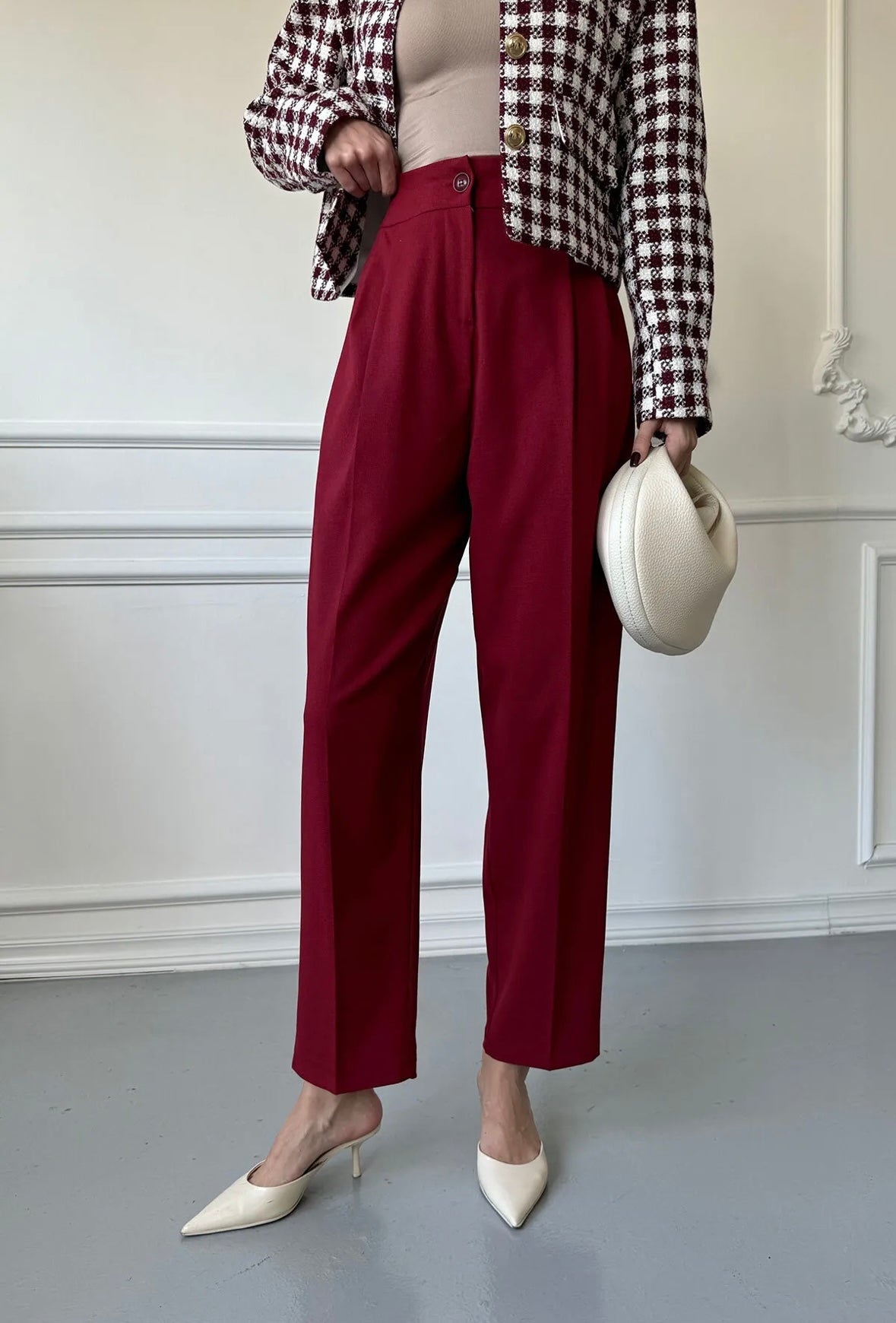 Versatile Classic Slim-Fit Suit Pants
