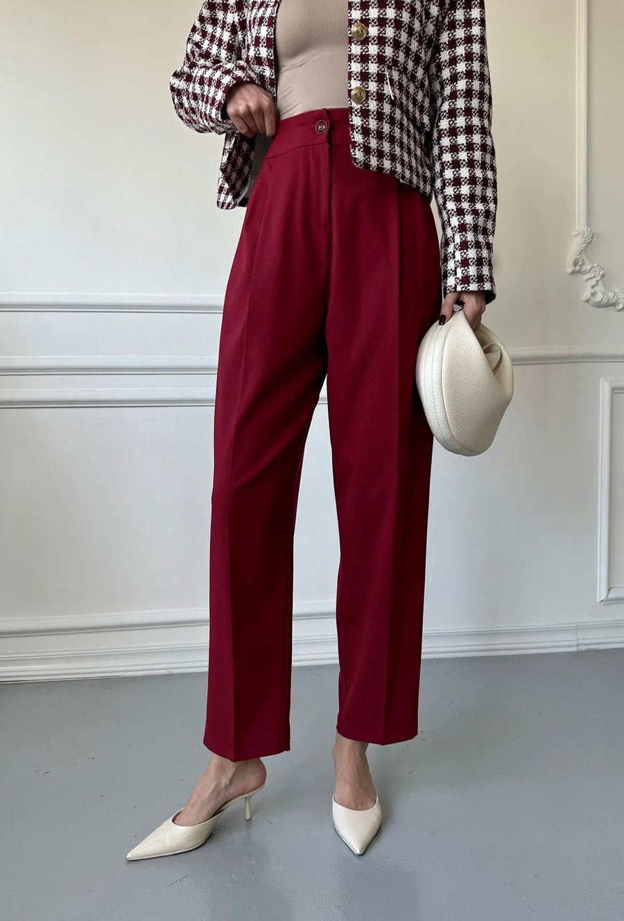 Versatile Classic Slim-Fit Suit Pants