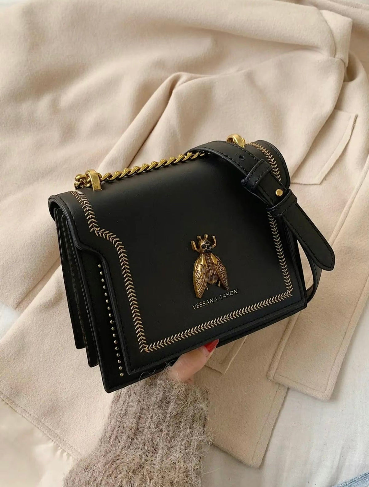 KATÉLORIA CHAIN BAG