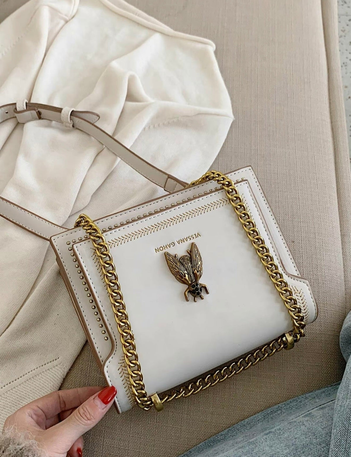 KATÉLORIA CHAIN BAG