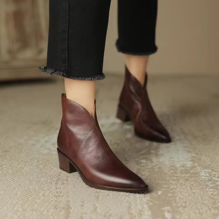 Livia | Elegant Block-Heel Ankle Boots