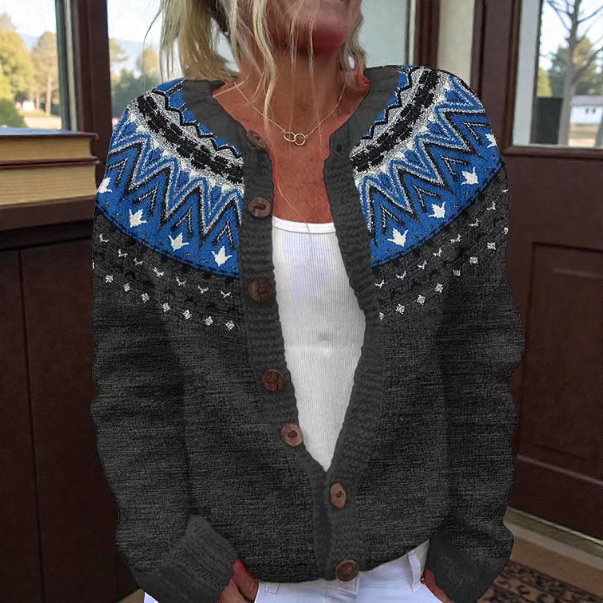 Elea | Warm Nordic Cardigan