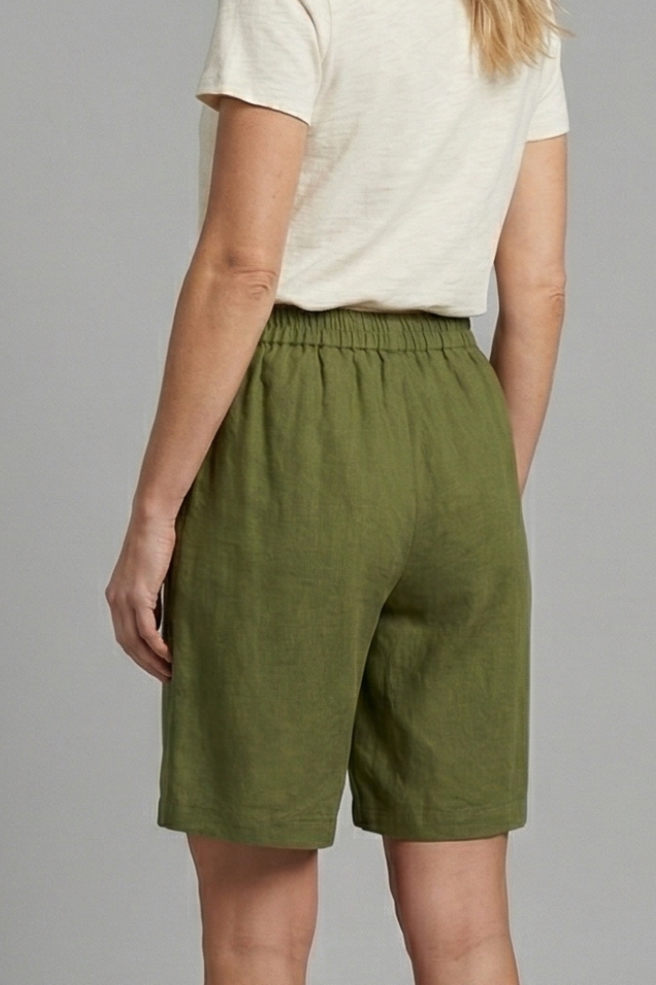 Relaxed Linen Shorts