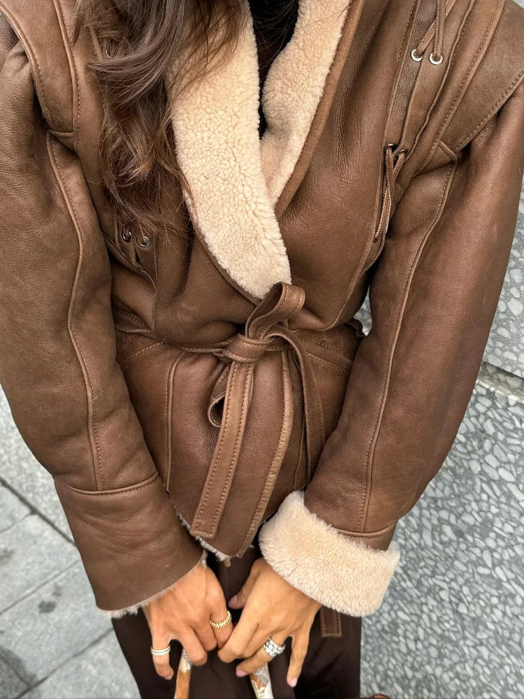 Alina | Fashionable Autumn Jacket