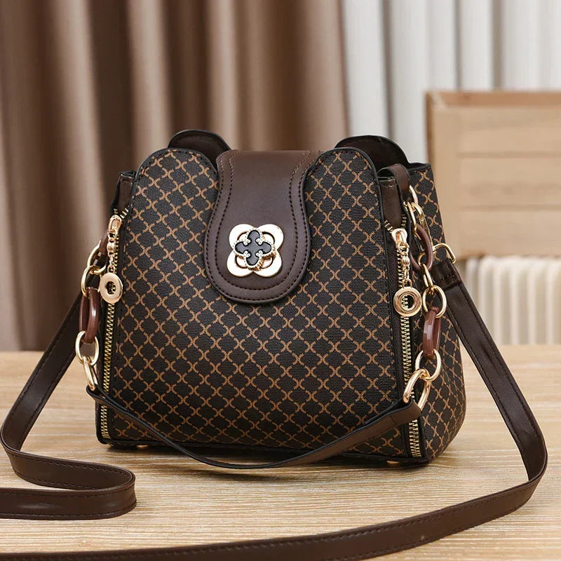 KATÉLISE CHARM BAG