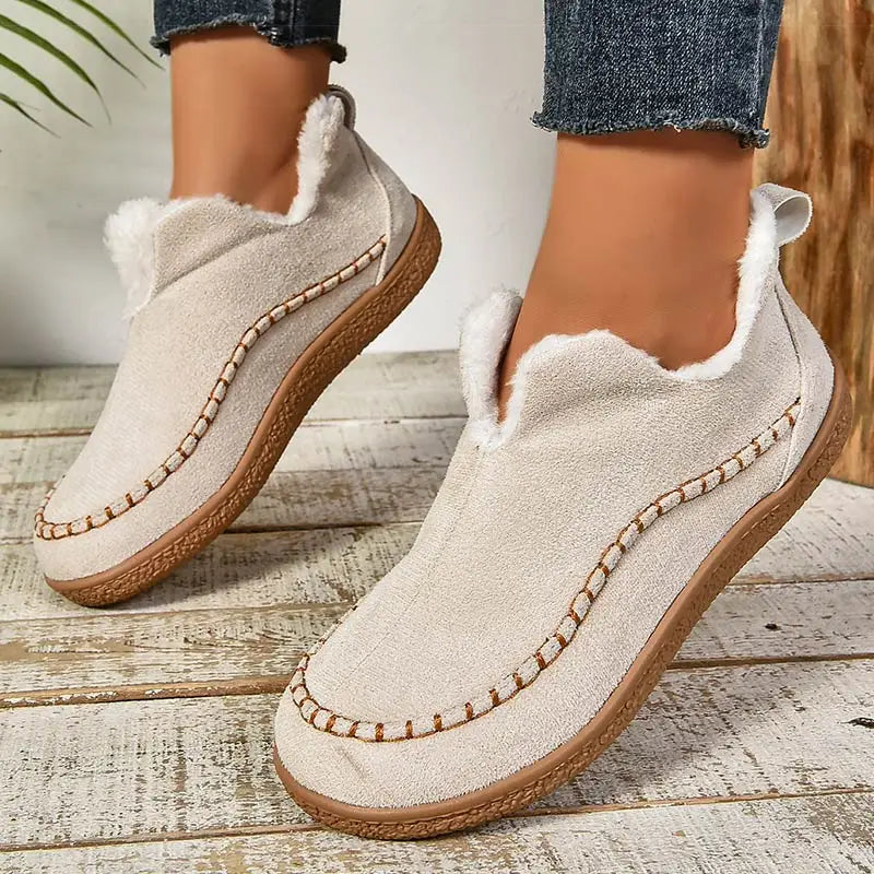 Johanne™ | Sure-Footed and Cozy Boots