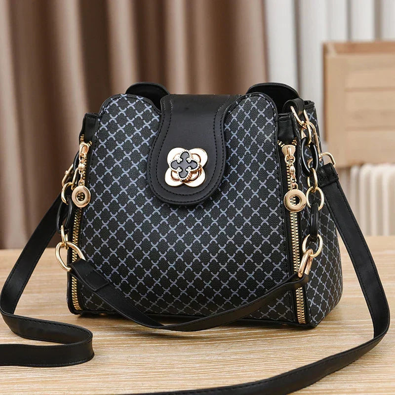 KATÉLISE CHARM BAG