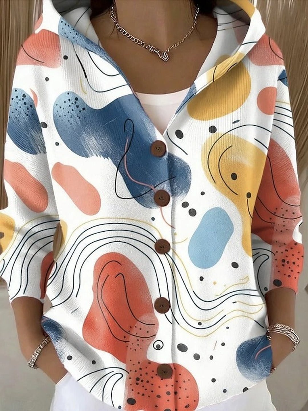 Noemi | Elegant Button Hooded Sweater