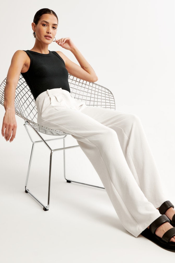 Wide-Leg Tailored Pants