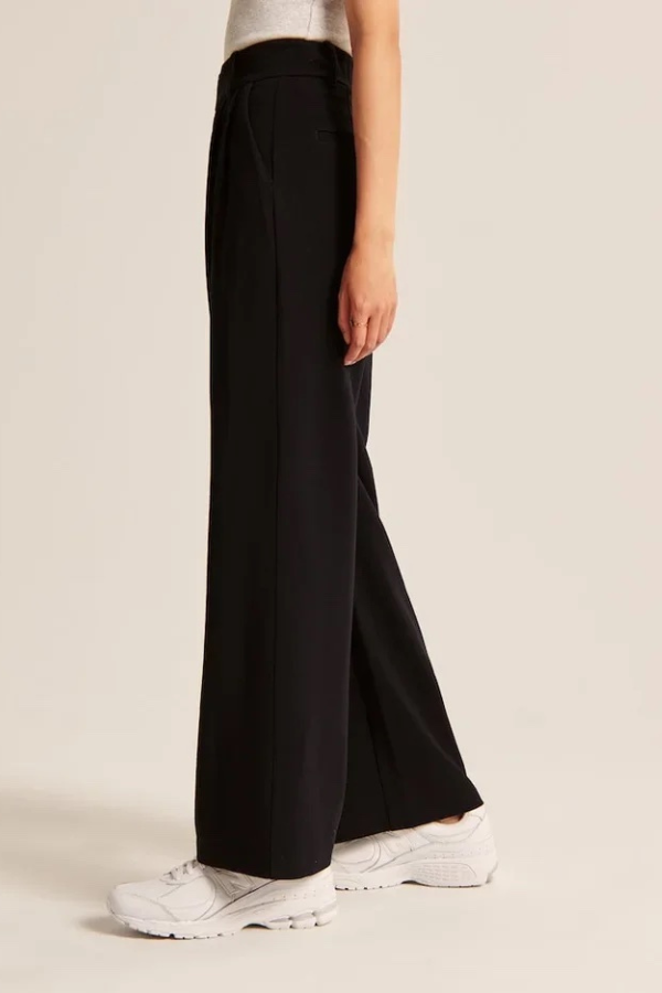 Wide-Leg Tailored Pants