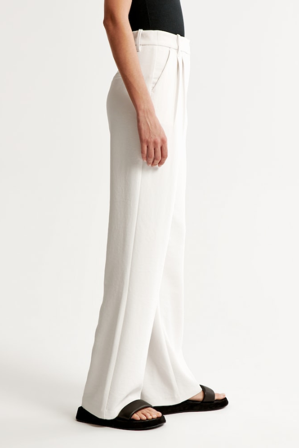 Wide-Leg Tailored Pants