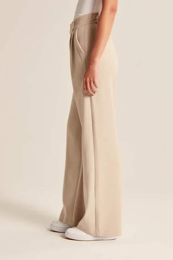 Wide-Leg Tailored Pants