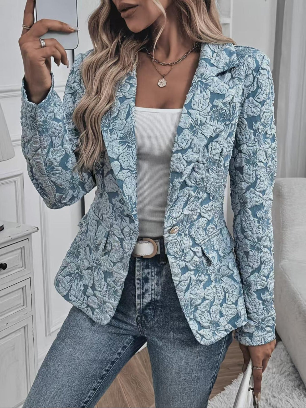 Alicja | tailored paisley jacquard blazer