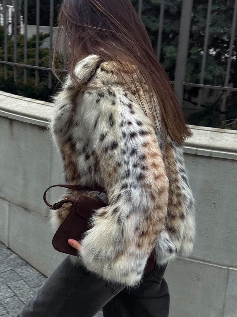 Zinira | Oversized Faux Fur Jacket