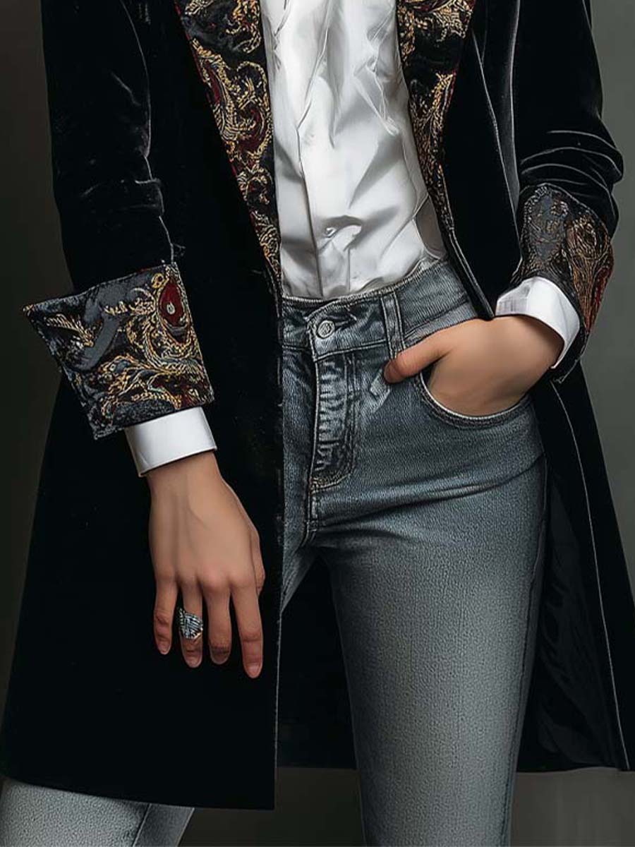 Julia | black blazer with baroque lapels
