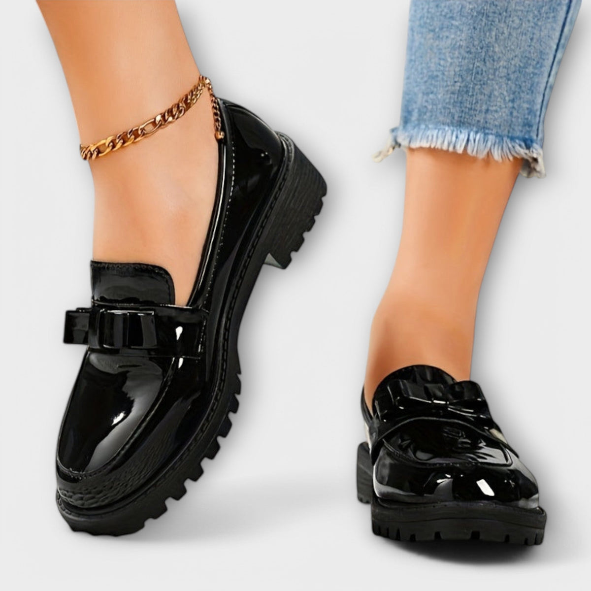 Zuzana ™ | Preppy Moccasins