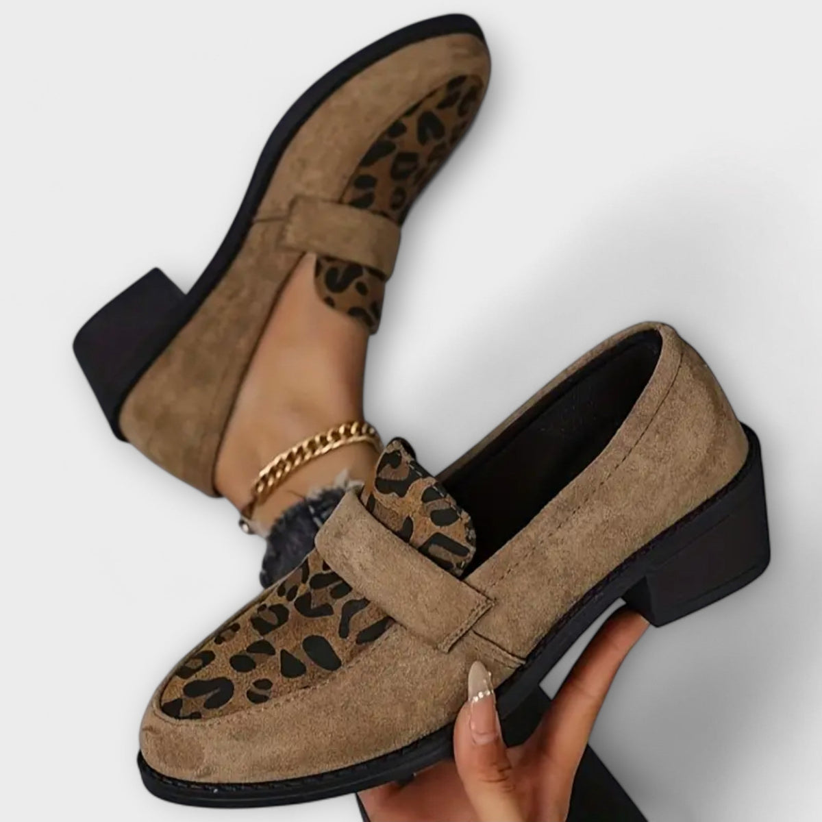 Karla ™ | Elegant Women's Shoes with Leopard Print