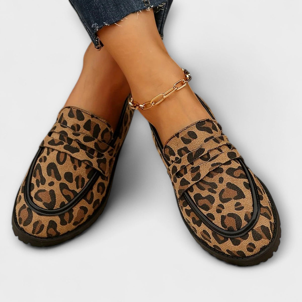 Dora™ – Everyday Moccasins with Leopard Print