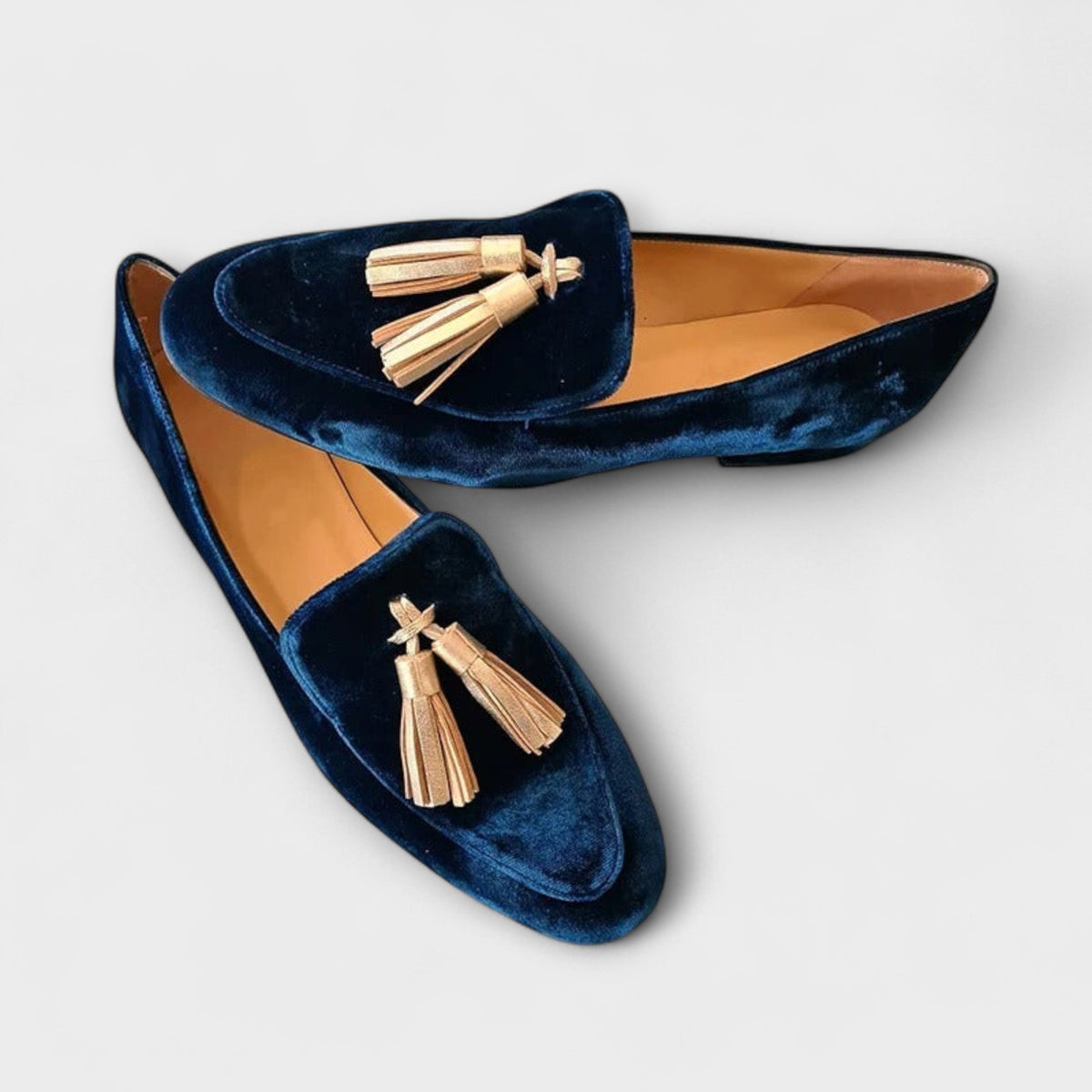 Pauline | Vintage moccasins with patterns