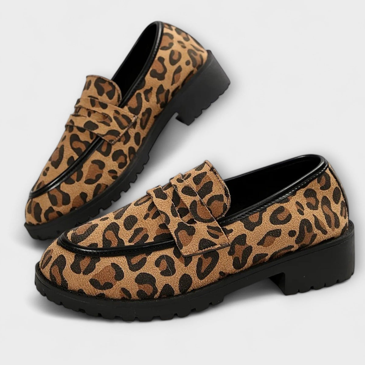 Dora™ – Everyday Moccasins with Leopard Print