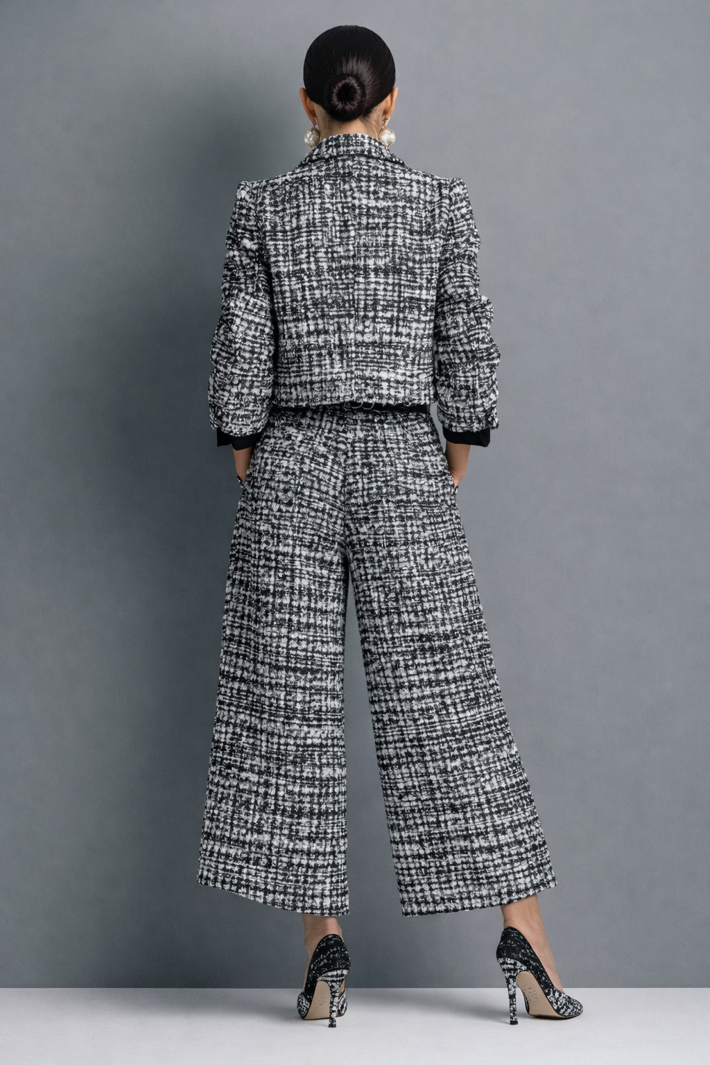Luciana | Tweed Set for Cooler Days