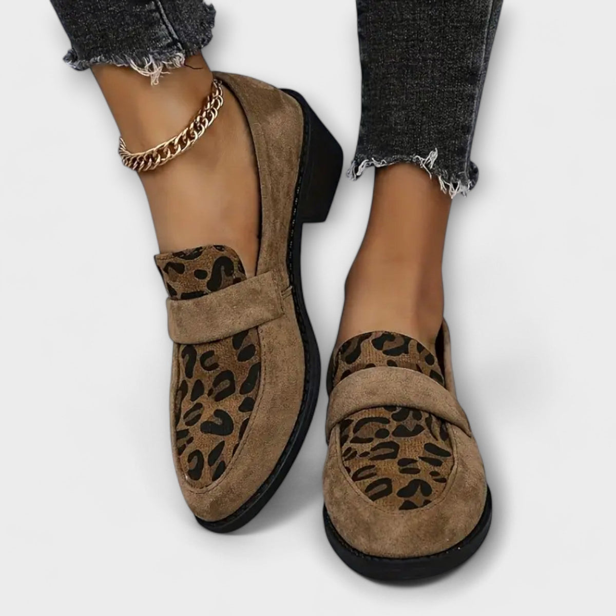 Karla ™ | Elegant Women's Shoes with Leopard Print