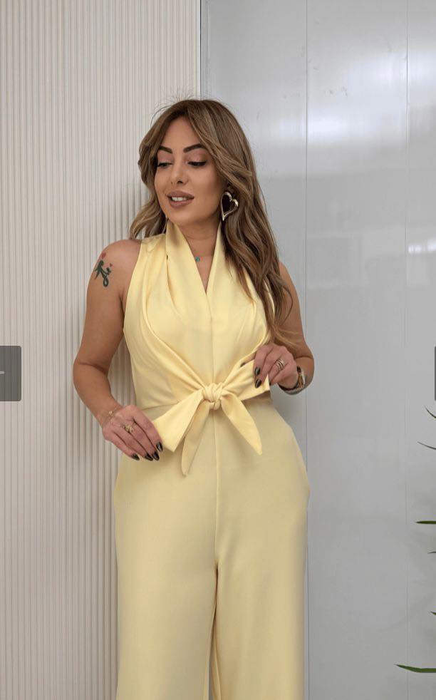 Carol | Wide-Leg Jumpsuit with Defined Waist