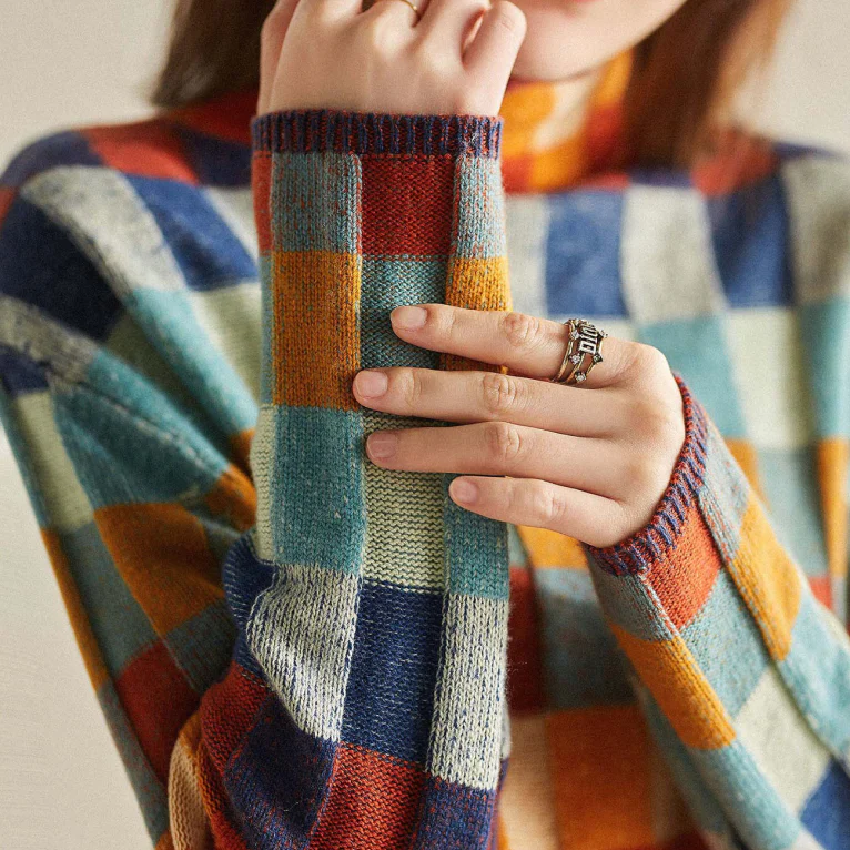 Evelyn | Cashmere Cozy Retro Sweater