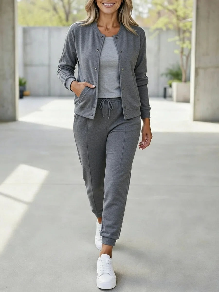 Aceda | Sporty Three-Piece Set with Button Jacket and Side Stripes